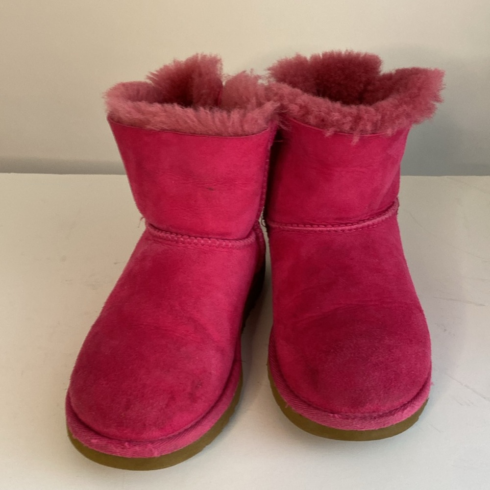 Ugg Pink/Magenta Furry Boots Kids Size 5-5.5 - Picture 10 of 13